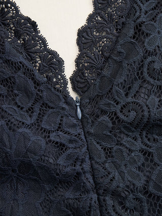 Vintage Bohemian Blue Lace Sleeveless Midi Dress | Elowen