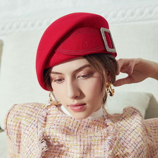 Classic Buckle Detail Winter Beret | Elowyn
