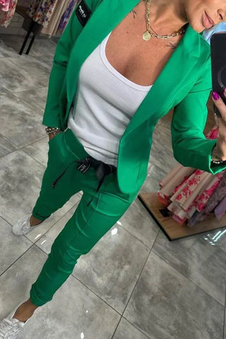 Tailored Two-Piece Set – Refined Modern Silhouette | Fenna