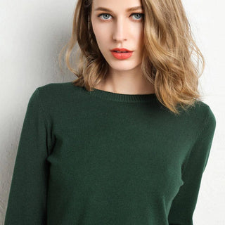 Classic Cashmere Round Neck Sweater | Emilia