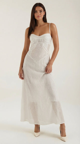 Lace Maxi Gown – Refined Floor-Length Silhouette | Arabelle